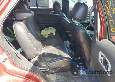 2014 Ford Explorer Xlt z USA, uszkodzony, nr VIN 1FM5K8D88EGA27066